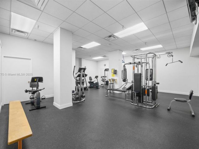 Apartment for rent  Unit #1914 - photo 7437172