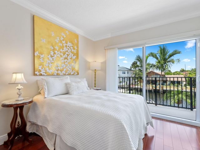 Home for sale at 917 Iris Drive - photo 6433974