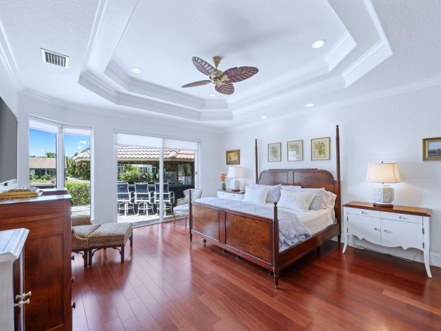 Home for sale at 917 Iris Drive - photo 6433978