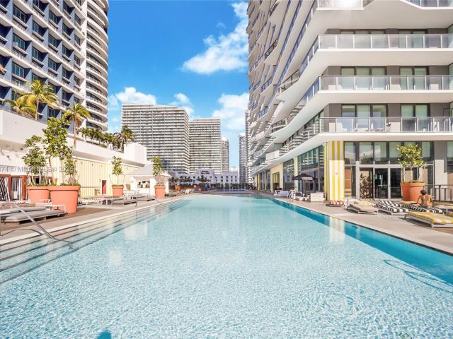 Apartment for sale  Unit #1705 - photo 6416256