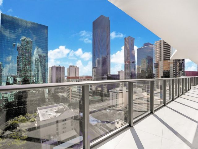 Apartment for sale  Unit #1705 - photo 6416259