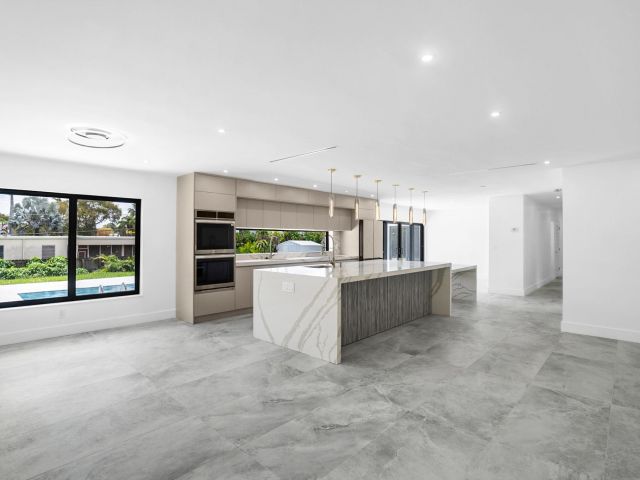 Home for sale at 1860 NE 199th Street - photo 6437385