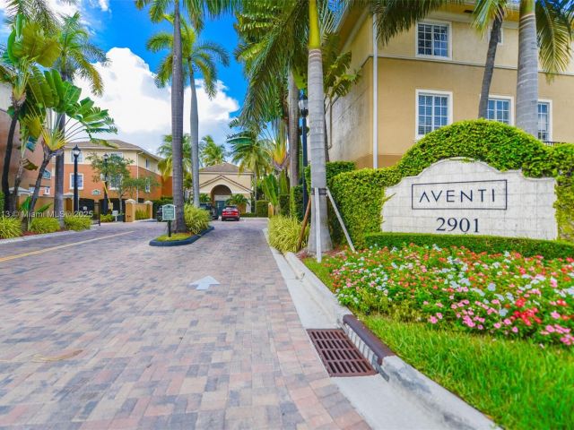 Home for sale at 2811 NE 185th St 801 - photo 6426608