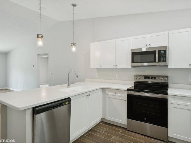 Home for sale at 636 35th Street - photo 6814029