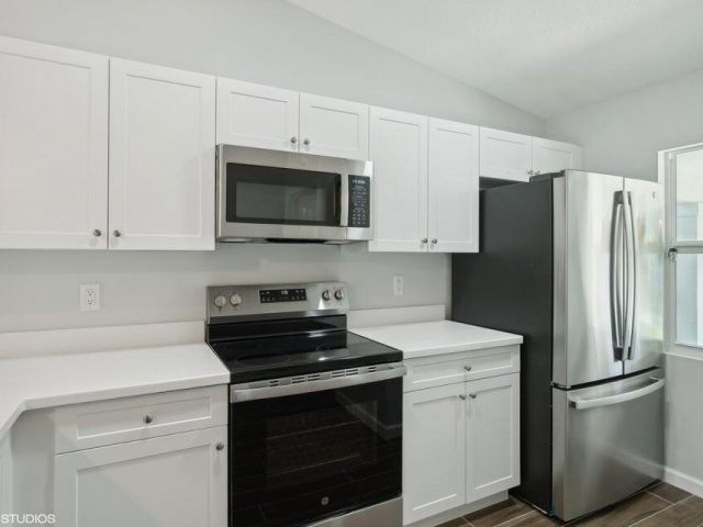 Home for sale at 636 35th Street - photo 6814031