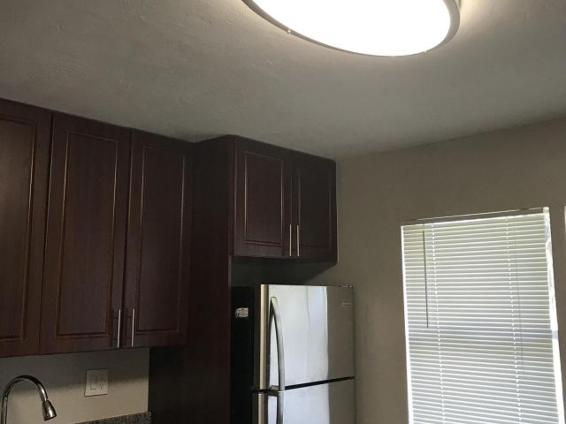 Home for rent at 208 Coventry Street - photo 6417253