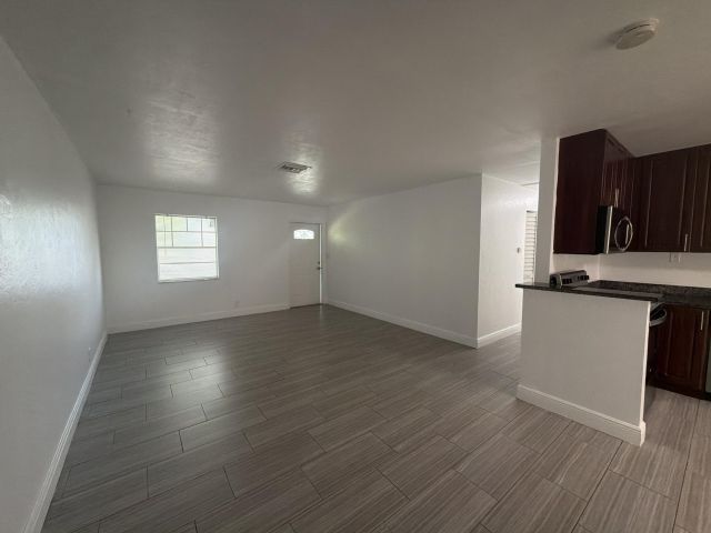 Home for rent at 208 Coventry Street - photo 6693968