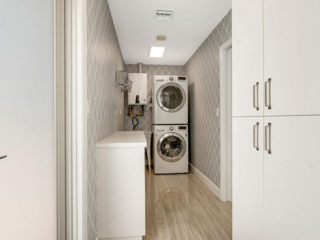 Home for sale at 831 Dover Street - photo 6416185