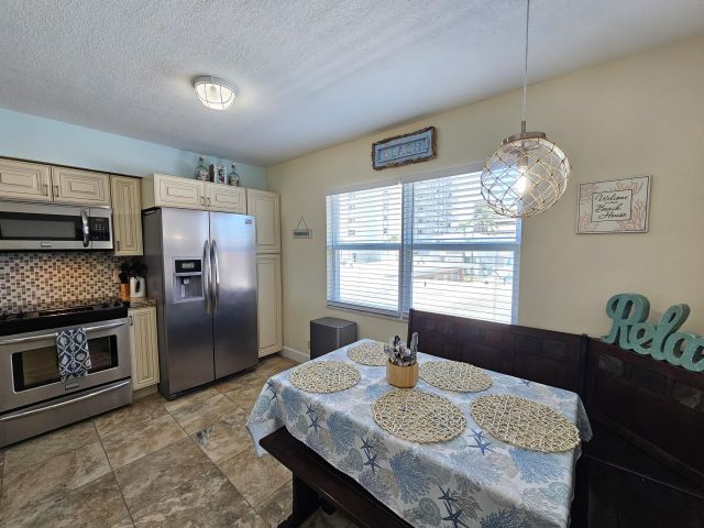 Home for rent at 339 Virginia Street - photo 6532290