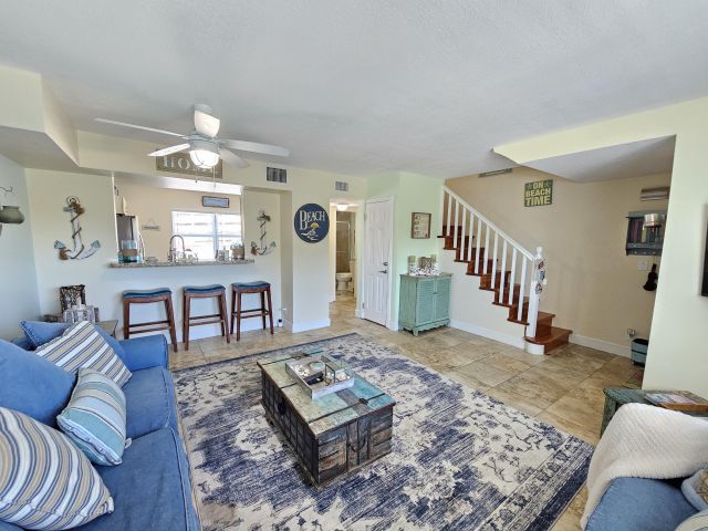 Home for rent at 339 Virginia Street - photo 6532295