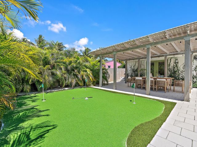 Home for rent at 330 Macy Street - photo 6431392