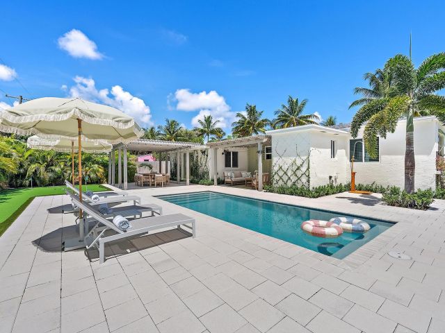 Home for rent at 330 Macy Street - photo 6431395