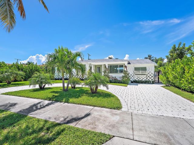 Home for rent at 330 Macy Street - photo 6431397