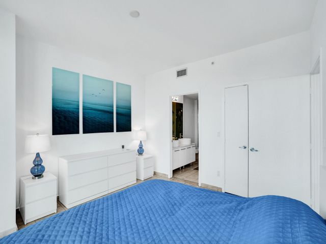 Apartment for sale  Unit #811 - photo 6417188