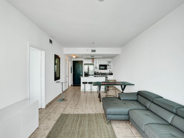 Apartment for sale  Unit #811 - photo 6417194