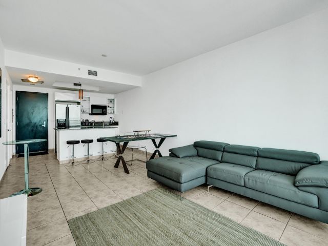 Apartment for sale  Unit #811 - photo 6417196