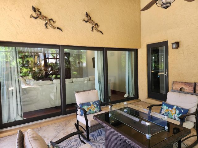 Home for rent at 3250 Lakeview Boulevard - photo 6425225