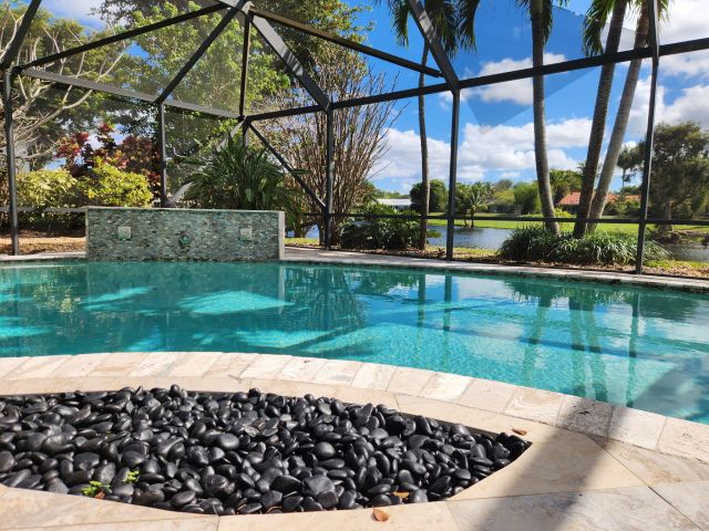 Home for rent at 3250 Lakeview Boulevard - photo 6425229