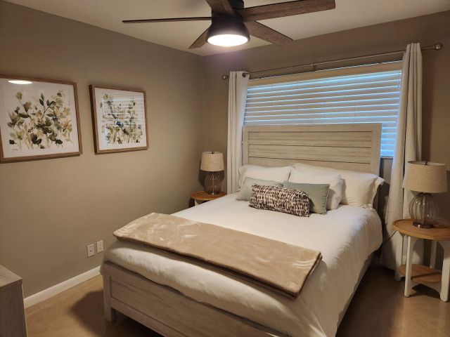 Home for rent at 3250 Lakeview Boulevard - photo 6425232