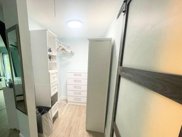 Home for sale at 1710 SW 6th Avenue - photo 6491038