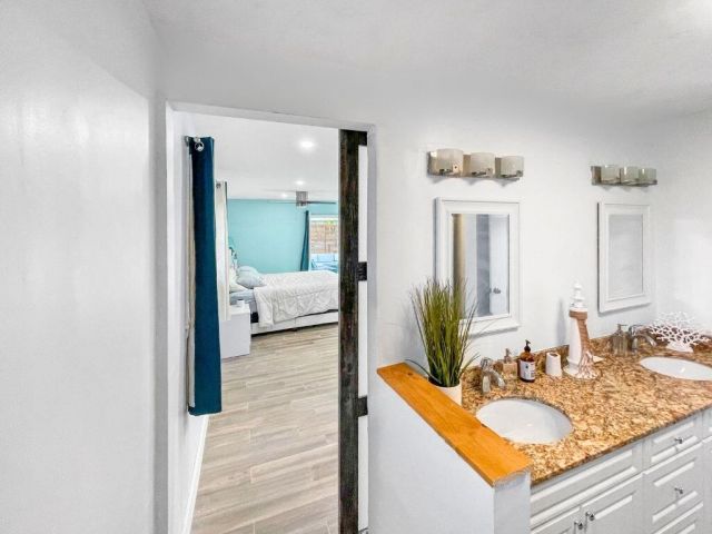 Home for sale at 1710 SW 6th Avenue - photo 6491039