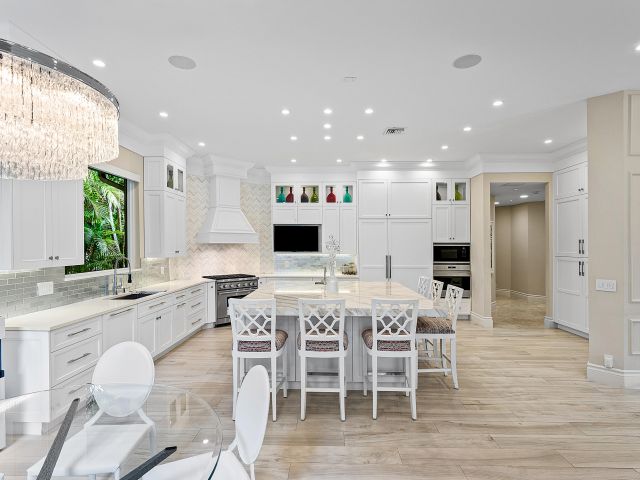 Home for sale at 16283 Vintage Oaks Lane - photo 6418221