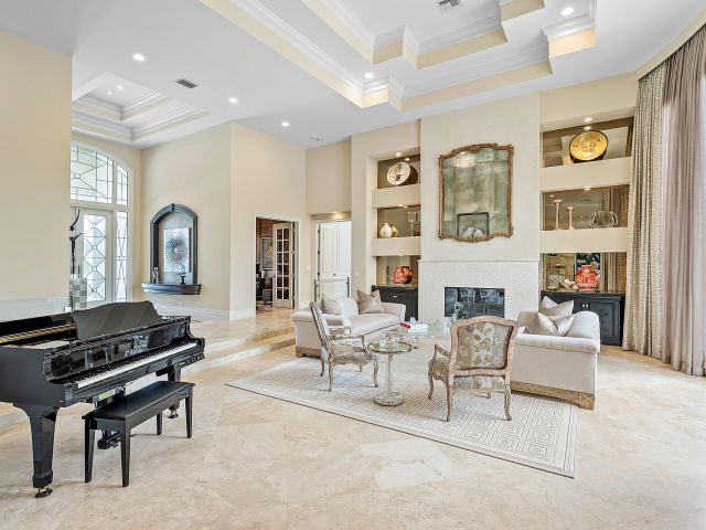 Home for sale at 16283 Vintage Oaks Lane - photo 6418225