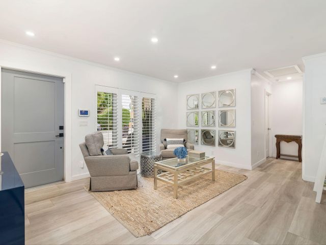 Home for sale at 301 Edgewood Drive - photo 6431414