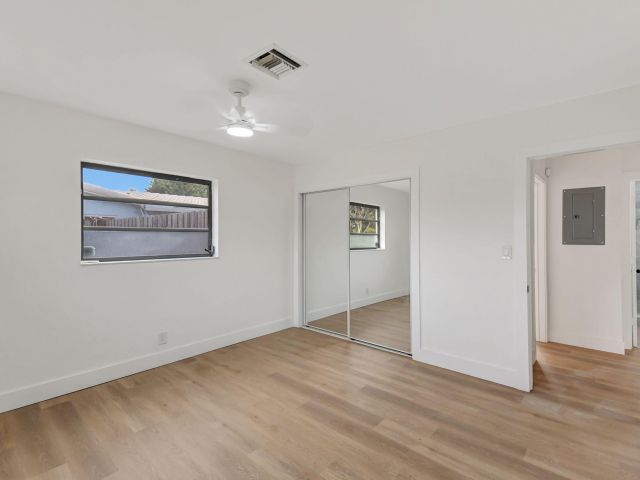 Home for sale at 5341 NE 17th Terrace - photo 6453844