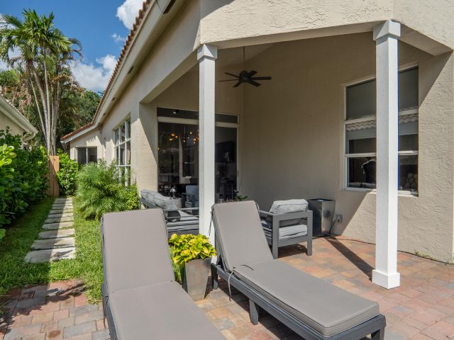 Home for rent at 6670 NW 27th Avenue - photo 6421521