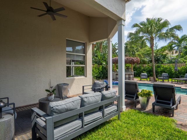 Home for rent at 6670 NW 27th Avenue - photo 6421522