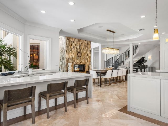 Home for sale at 121 Royal Palm Way - photo 6431467