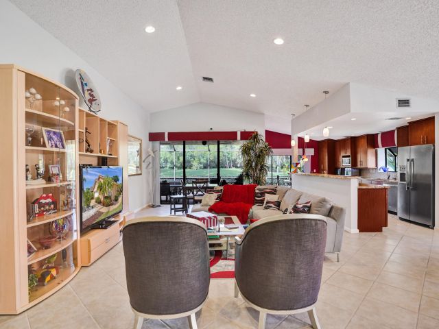 Home for sale at 11162 Clover Leaf Circle - photo 6421319