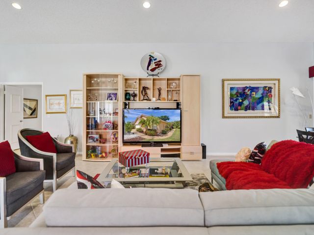 Home for sale at 11162 Clover Leaf Circle - photo 6421320