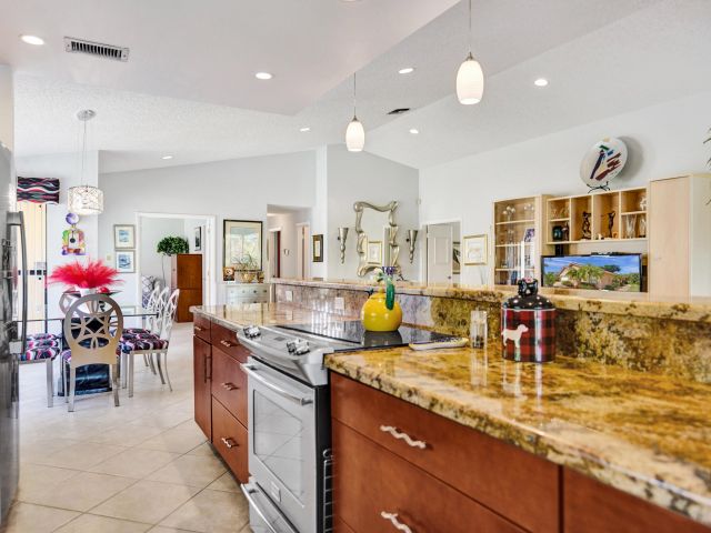 Home for sale at 11162 Clover Leaf Circle - photo 6421322