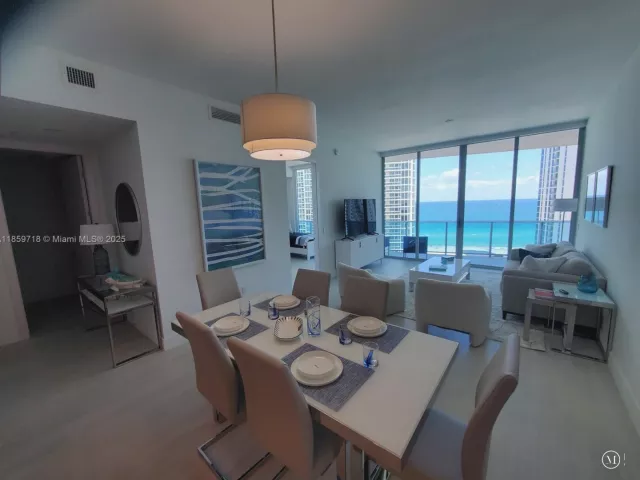 2-bedroom condo for sale in Sunny Isles Beach - 17550 Collins Ave 1403 - MondialRealty