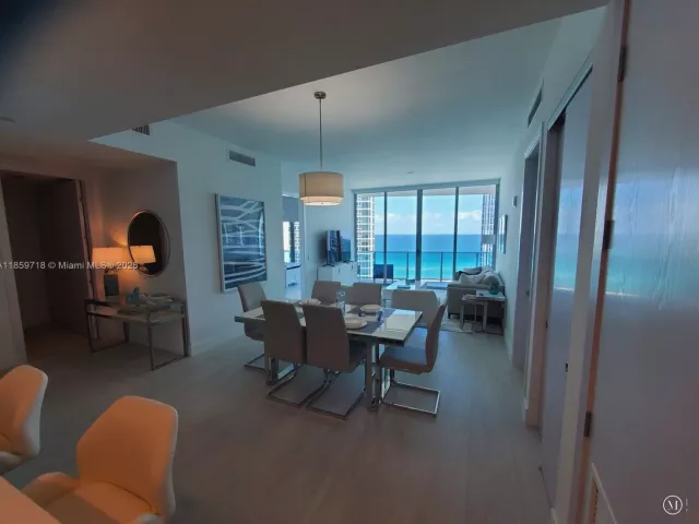 2-bedroom condo for sale in Sunny Isles Beach - 17550 Collins Ave 1403 - MondialRealty