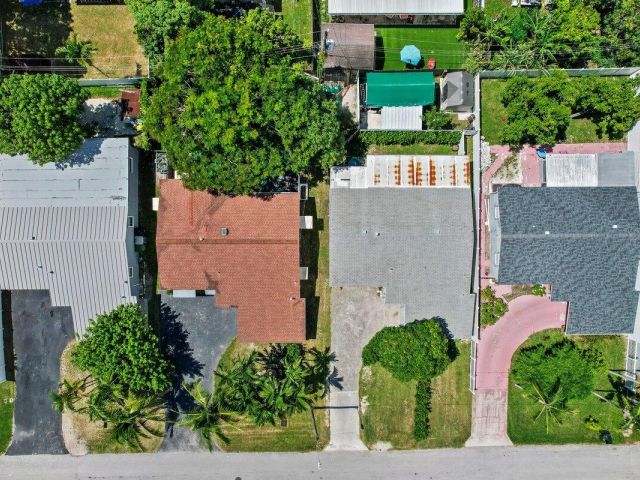 Home for sale at 313 SW 7th Street - photo 6619968