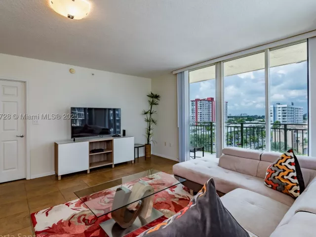 2-bedroom condo for sale in Hallandale Beach - 2080 S Ocean Dr 602 - MondialRealty