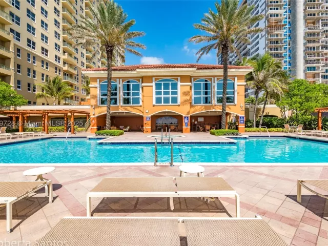 2-bedroom condo for sale in Hallandale Beach - 2080 S Ocean Dr 602 - MondialRealty