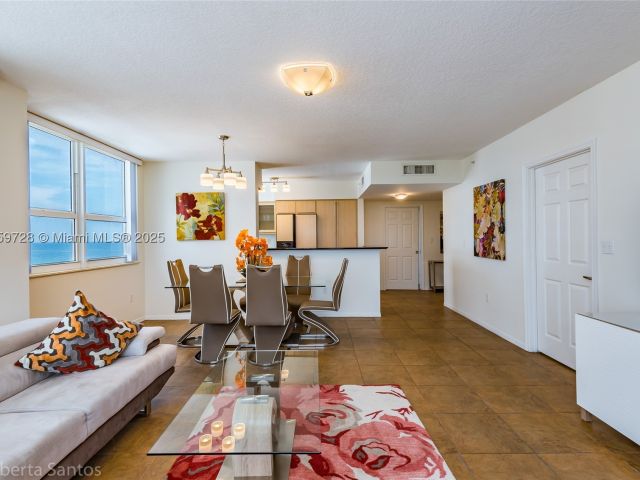2-bedroom condo for sale in Hallandale Beach - 2080 S Ocean Dr 602 - MondialRealty