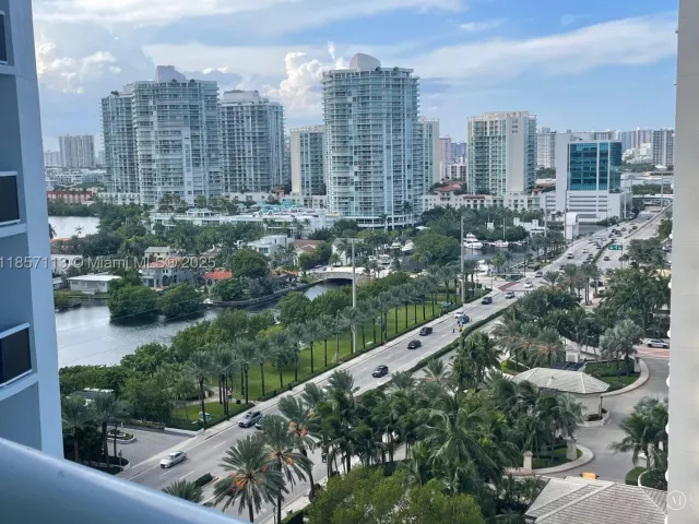 3-bedroom condo for rent in Sunny Isles Beach - 16001 Collins Ave 1402 - MondialRealty
