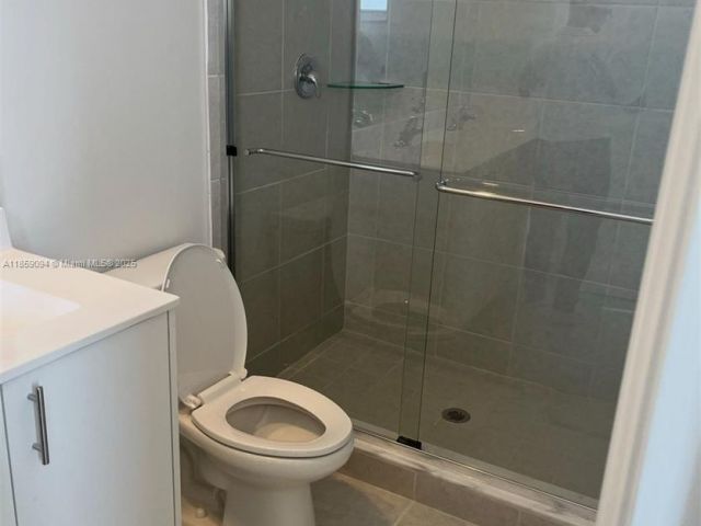 3-bedroom home for sale in Homestead - 16300 SW 291st St - MondialRealty