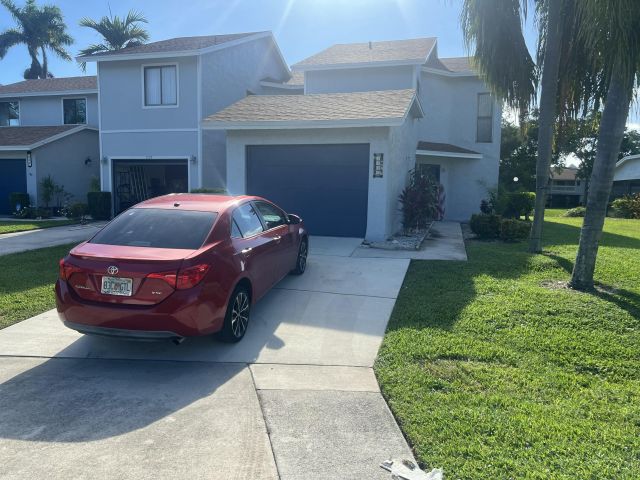 Home for rent at 1581 Woodbridge Lakes Circle - photo 6423974