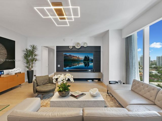 Apartment for sale  Unit #1401/02 - photo 6430565