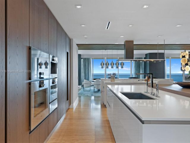 Apartment for sale  Unit #1401/02 - photo 6430572