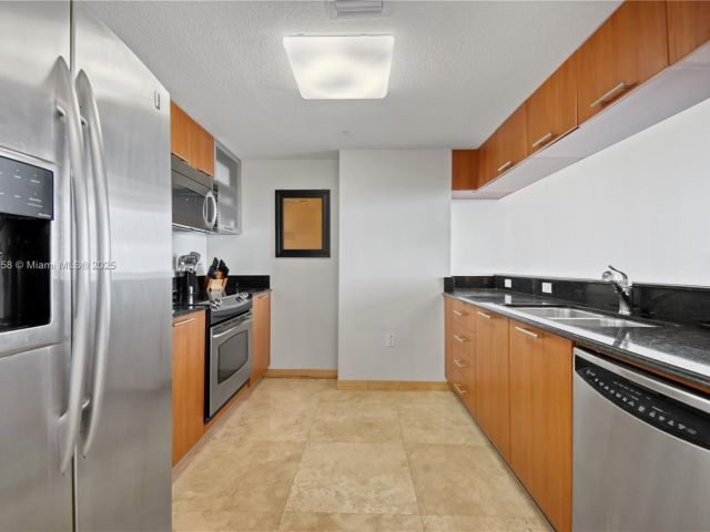 Apartment for sale  Unit #509 - photo 7434781