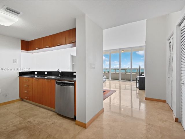 Apartment for sale  Unit #509 - photo 7434787