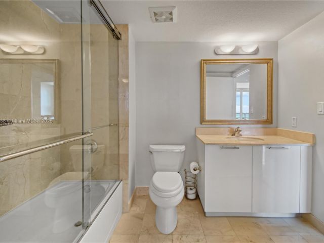 Apartment for sale  Unit #509 - photo 7434792