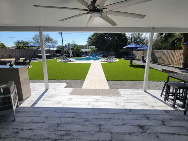 Home for rent at 270 NW 36th Street - photo 6425145